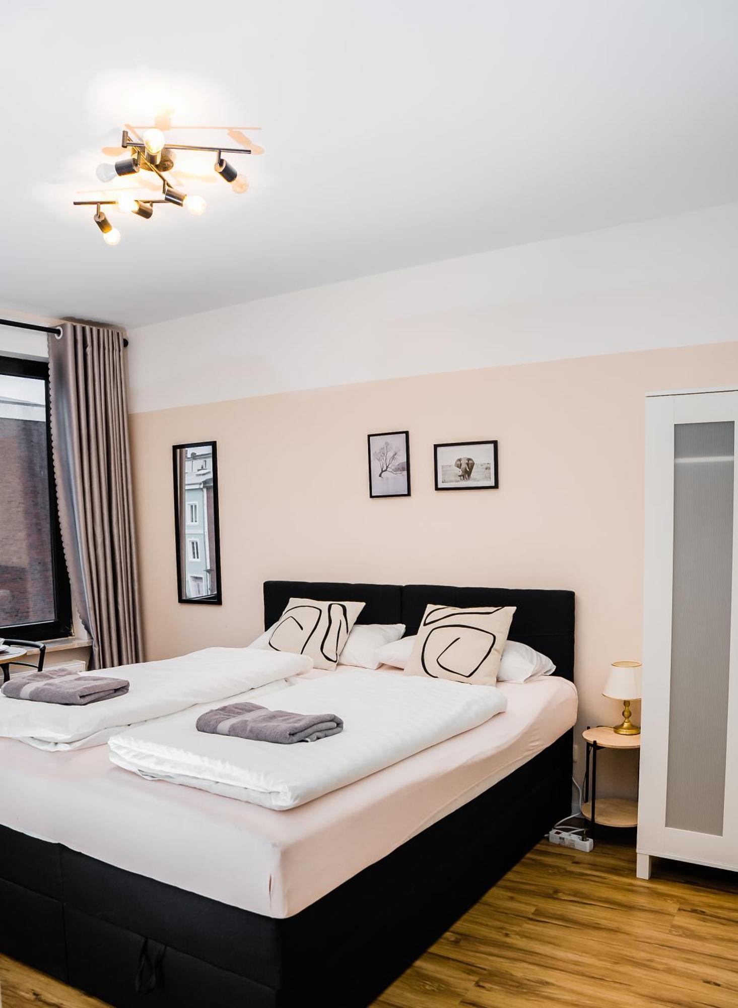 Cozy And Central Apartment Luebeck Kültér fotó